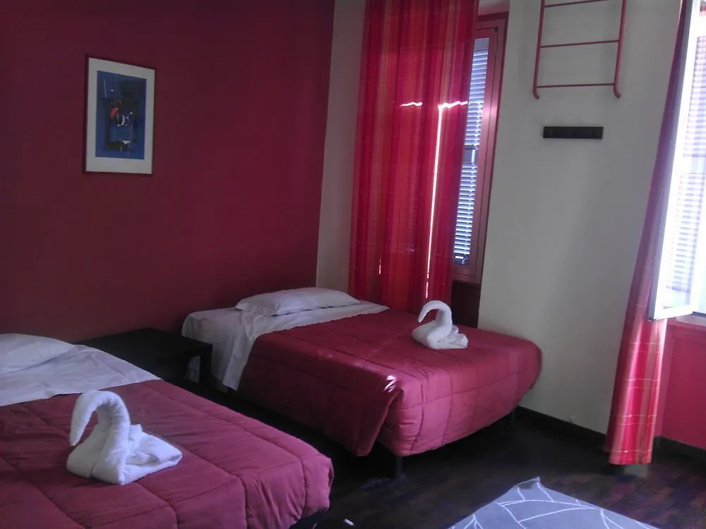 Guest House Minas Milan
