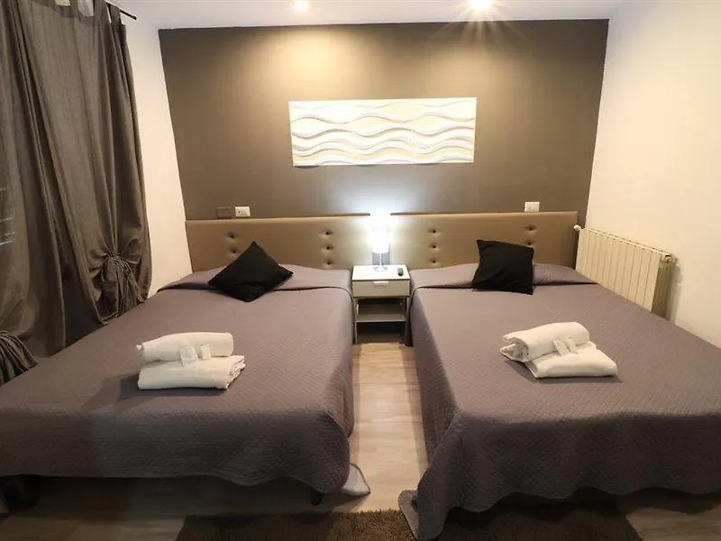 Guest House Minas Mediolan