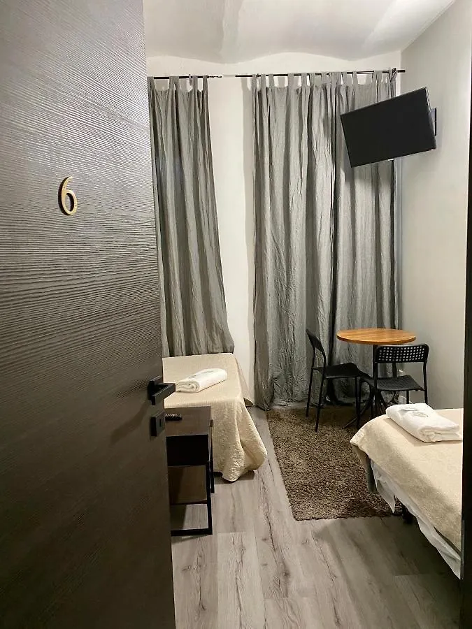 **  Guest House Minas Milan Italy
